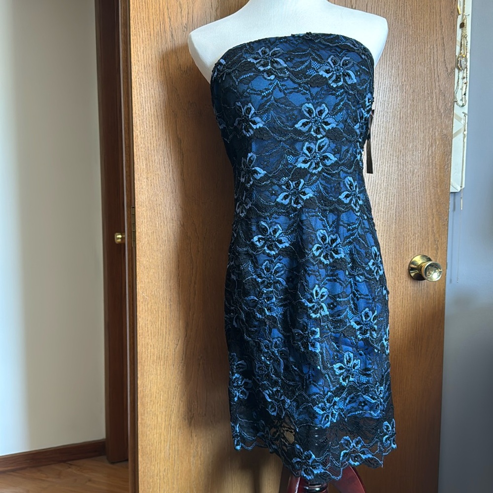 Navy and black strapless lace cocktail dress. Size 12 form fitting and sexy